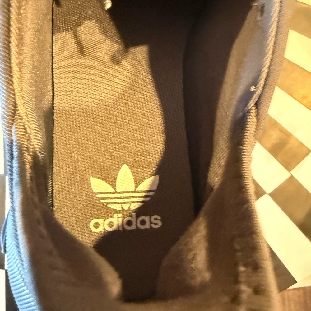 Adidas Light Gray Youth Kids Athletic Shoes - Picture 7 of 7